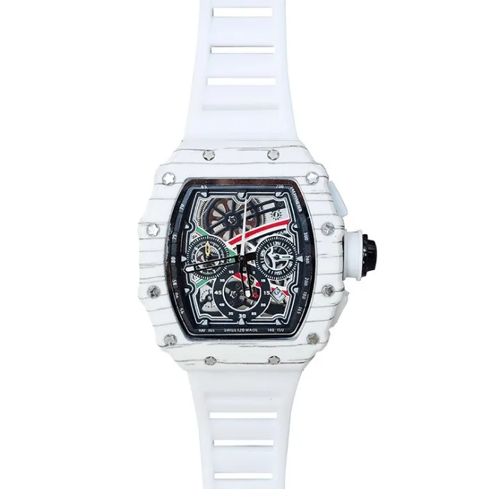 quartz watch
quartz watch