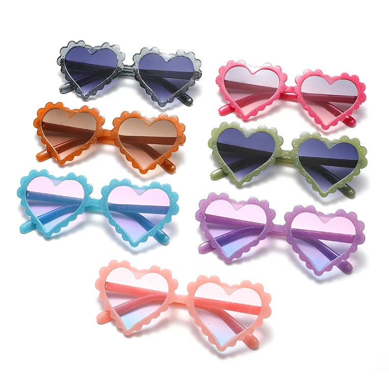 2022 Superior Brand Wholesale Cute Heart Shaped Kids Eyewear PC Frame Children Sunglasses Flower Heart Kids Sunglasses, Picture shows
2022 Superior Brand Wholesale Cute Heart Shaped Kids Eyewear PC Frame Children Sunglasses Flower Heart Kids Sunglasses, Picture shows