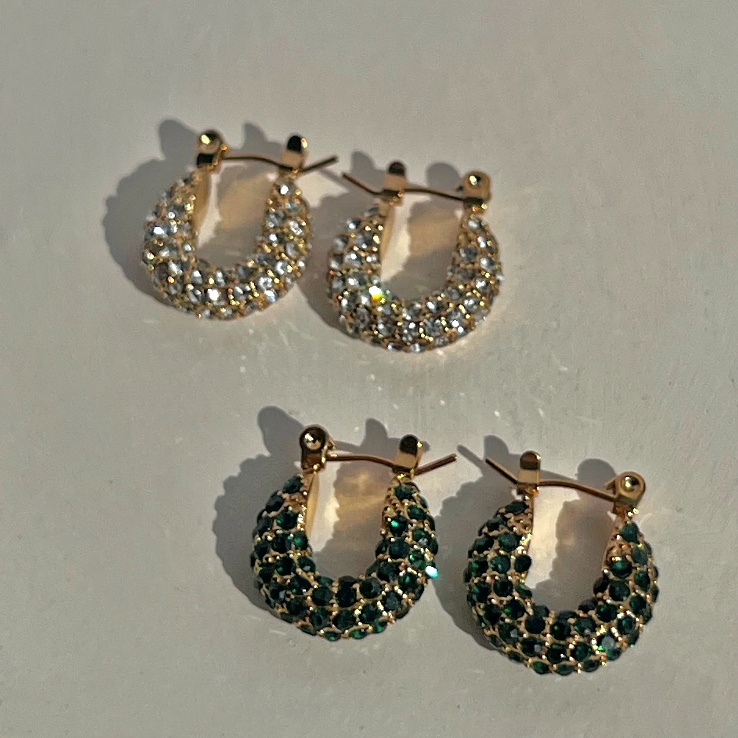 2024 Dazan New 18k PVD Gold Plated 1.5CM Hypoallergenic Stainless Steel Ins Style Green Cubic Zirconia Earrings For Women
2024 Dazan New 18k PVD Gold Plated 1.5CM Hypoallergenic Stainless Steel Ins Style Green Cubic Zirconia Earrings For Women