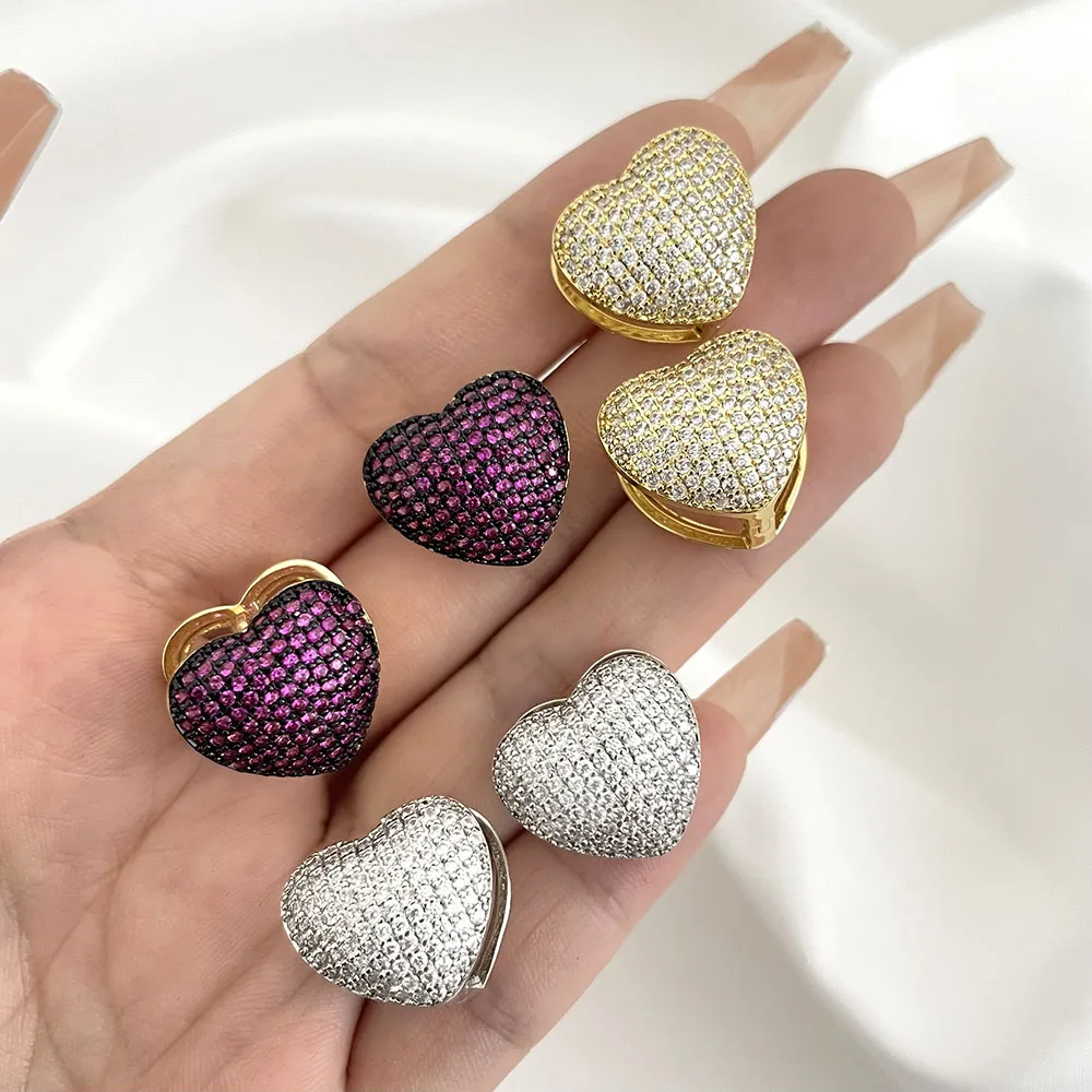 Foxi woman fashion gold plated jewelry crystal cz hoop earrings cheap wholesale heart earrings 
Foxi woman fashion gold plated jewelry crystal cz hoop earrings cheap wholesale heart earrings