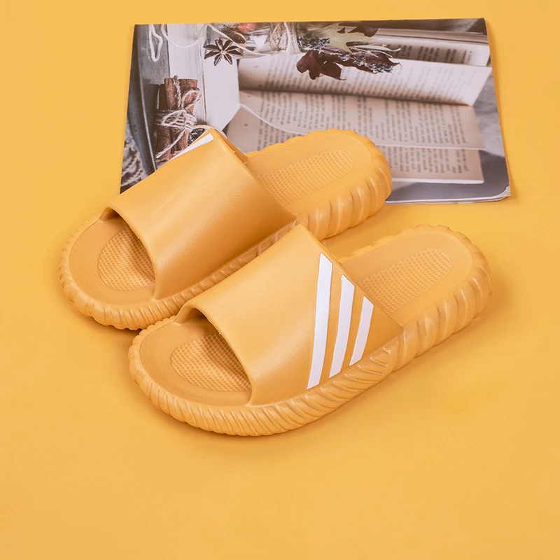 Summer Slippers Non-slip Bathroom Outdoor Fashionable Indoor Men Women Platform EVA Slippers Male Slippers, 1pairs
Summer Slippers Non-slip Bathroom Outdoor Fashionable Indoor Men Women Platform EVA Slippers Male Slippers, 1pairs