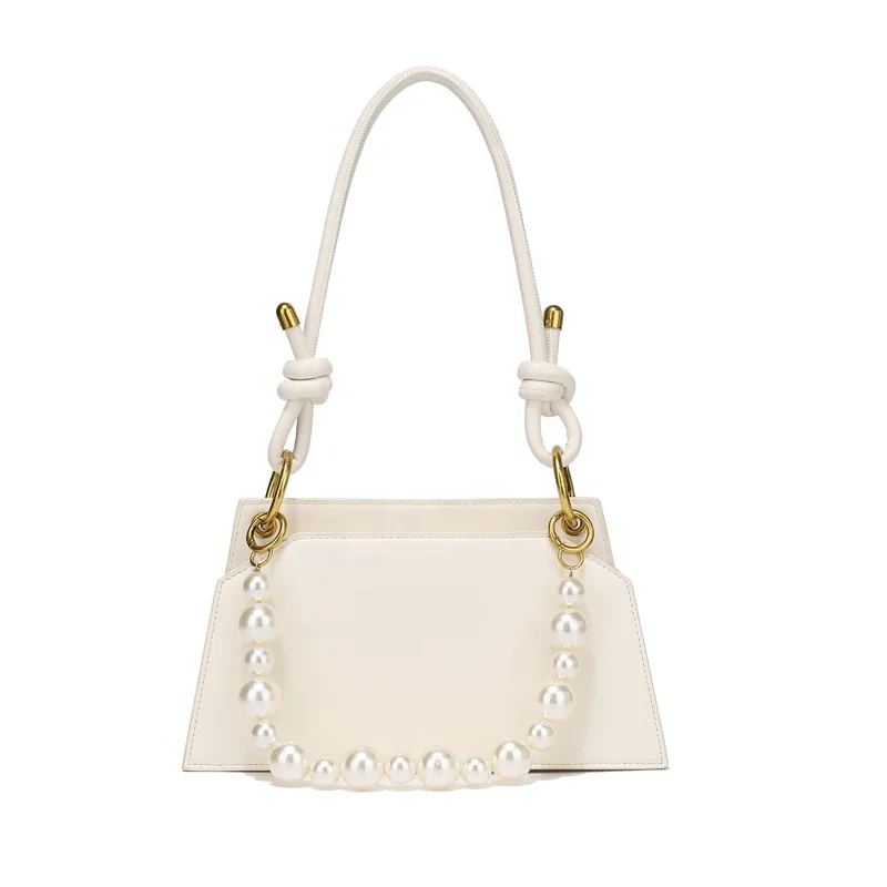 2021 high-end ladies bag temperament retro pearl chain one shoulder underarm bag trapezoidal organ bag luxury
2021 high-end ladies bag temperament retro pearl chain one shoulder underarm bag trapezoidal organ bag luxury