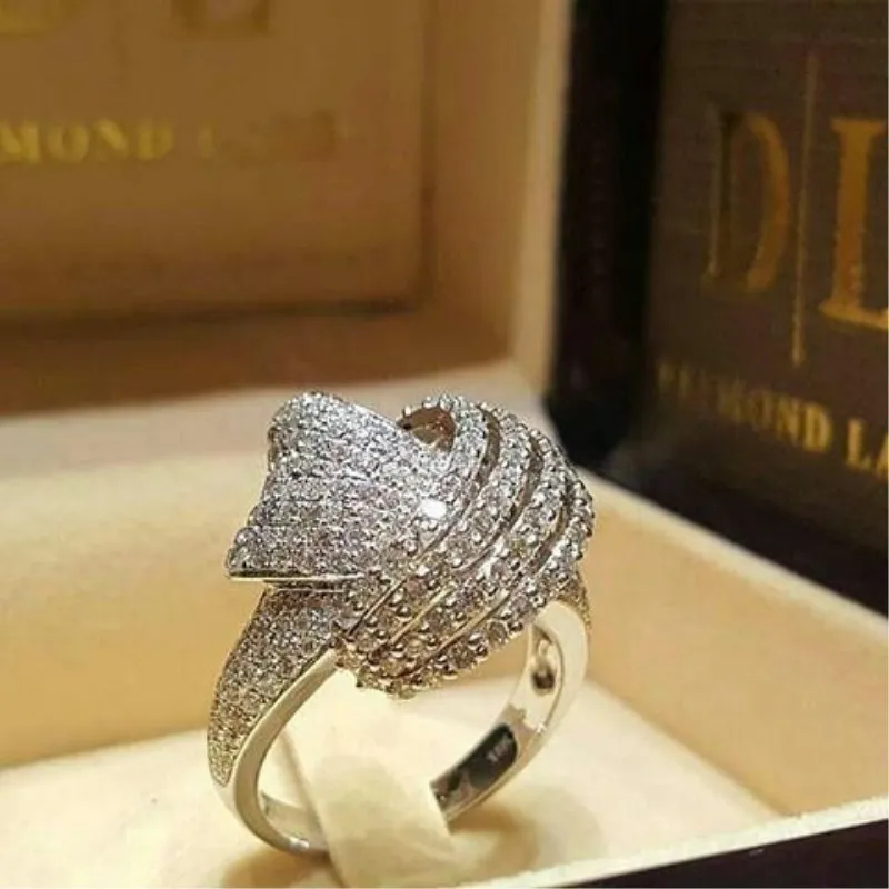 Hot selling creative geometry wrap diamond rings ladies fashion CZ zircon stone engagement party rings (KR103), As the picture
Hot selling creative geometry wrap diamond rings ladies fashion CZ zircon stone engagement party rings (KR103), As the picture