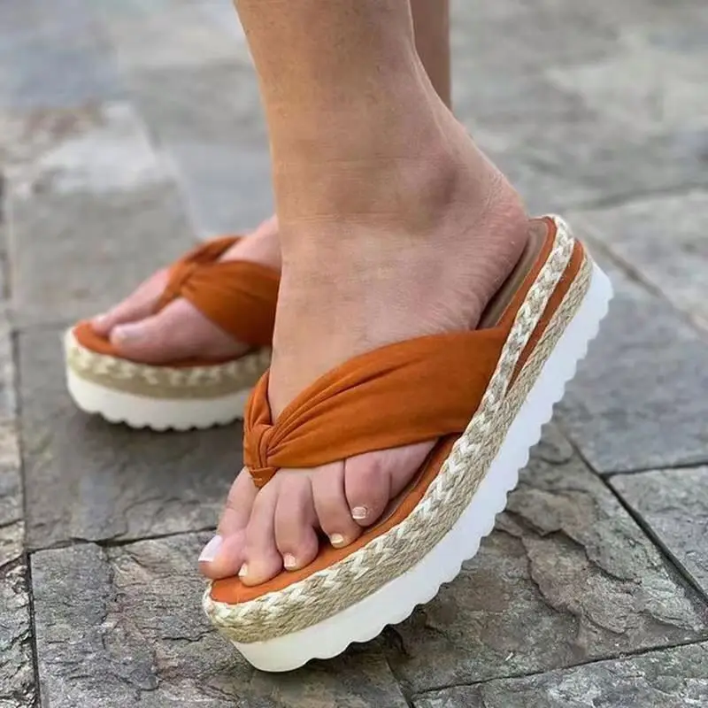 2021 Europe & American women thick bottom thong sandals women out street comfortable solid color plus size slippers, Black, yellow, pink, brown, plum
2021 Europe & American women thick bottom thong sandals women out street comfortable solid color plus size slippers, Black, yellow, pink, brown, plum