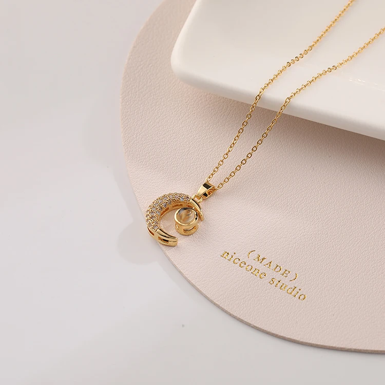 100 I Love You Different Language Valentine's Day Moon Pendant Zircon Nano Ladies Jewelry Moon Necklace Pendant, Golden
100 I Love You Different Language Valentine's Day Moon Pendant Zircon Nano Ladies Jewelry Moon Necklace Pendant, Golden