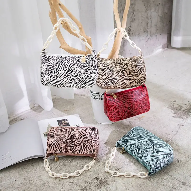 Designer Fashion Leather Handbags Summer Women Wallet Leopard Chain Bag Handbag Purse Lady Shoulder Bag Purse Crossbody Handbags, As show
Designer Fashion Leather Handbags Summer Women Wallet Leopard Chain Bag Handbag Purse Lady Shoulder Bag Purse Crossbody Handbags, As show