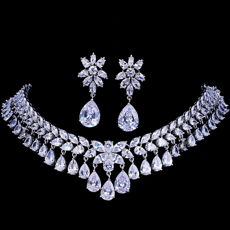 High Quality Stainless Steel Fashion Diamond Jewelry 2021Sets Plating Luxury Designer Super Shiny Splendid Zircon Necklace Women
High Quality Stainless Steel Fashion Diamond Jewelry 2021Sets Plating Luxury Designer Super Shiny Splendid Zircon Necklace Women