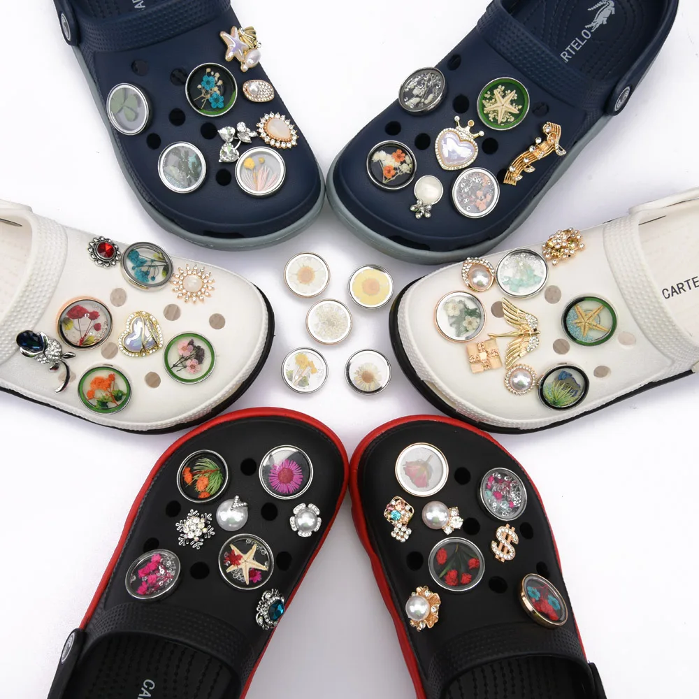 Natural dried flower Glass Transparent clog charms Flower Of Life Real Flower decoration for shoe charms Sandals accessories, Jewelry
Natural dried flower Glass Transparent clog charms Flower Of Life Real Flower decoration for shoe charms Sandals accessories, Jewelry