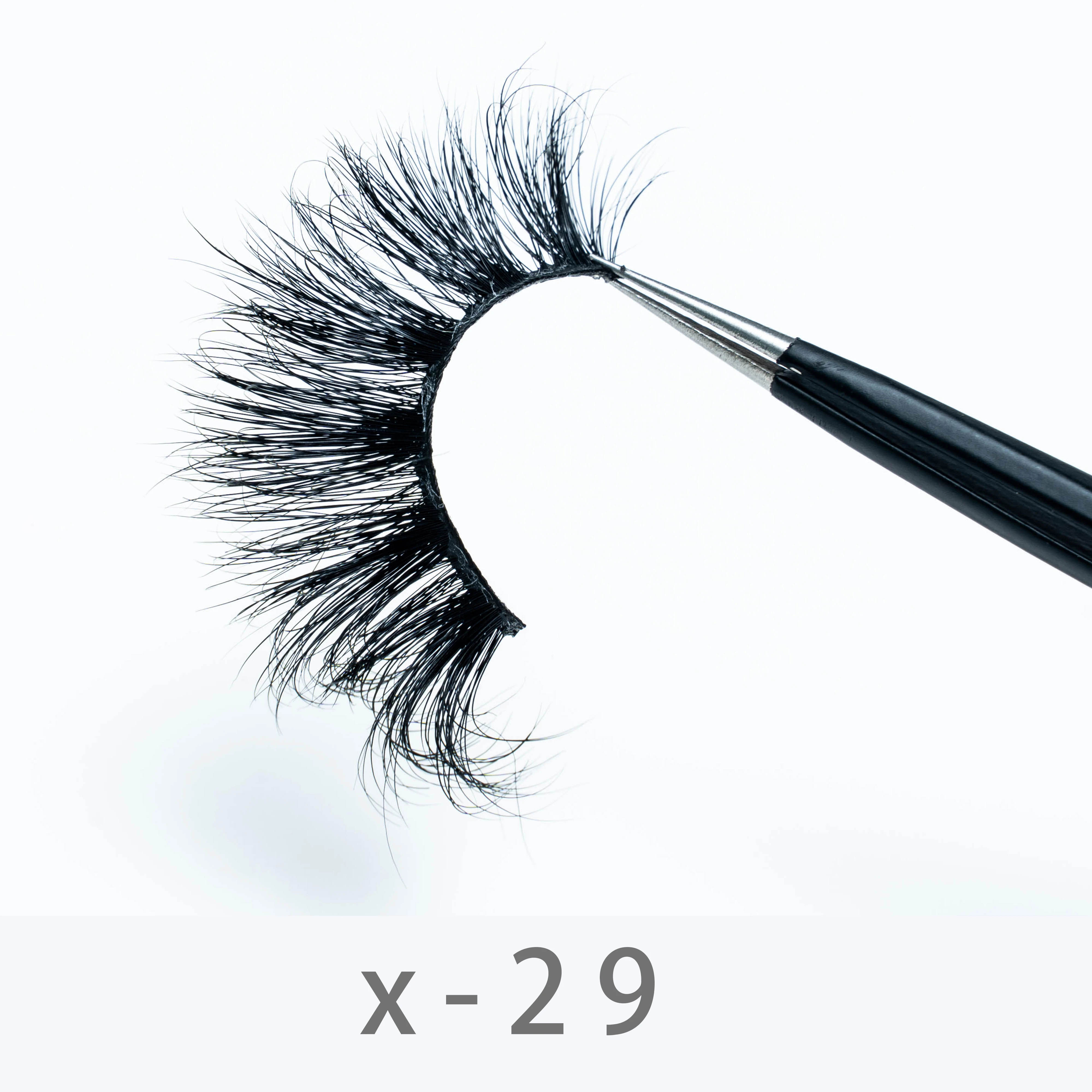 wholesale own brand 3d eyelashes mink with eyelash vendor customized box, Black color
wholesale own brand 3d eyelashes mink with eyelash vendor customized box, Black color