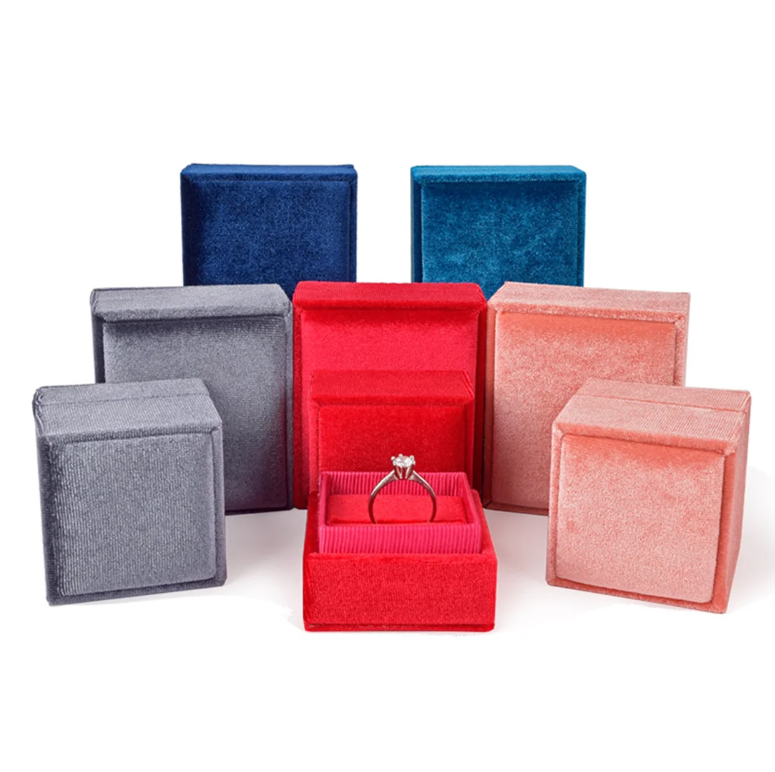 2020 custom logo suede ring necklace pendant jewelry luxury box paper gift jewelry velvet ring box, Pink white grey red
2020 custom logo suede ring necklace pendant jewelry luxury box paper gift jewelry velvet ring box, Pink white grey red