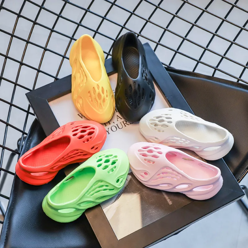 Girls sandals 2020 summer new soft bottom boy beach shoes little girl coconut hole shoes, Orange/white/pink/green/yellow/black
Girls sandals 2020 summer new soft bottom boy beach shoes little girl coconut hole shoes, Orange/white/pink/green/yellow/black