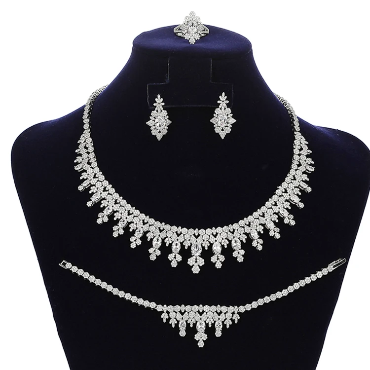 Jewelry Sets Classic Dubai Luxury Bridal Jewelry Big Necklace Earring Ring And Bracelet Set For Women Wedding CN1840 Bisuteria
Jewelry Sets Classic Dubai Luxury Bridal Jewelry Big Necklace Earring Ring And Bracelet Set For Women Wedding CN1840 Bisuteria