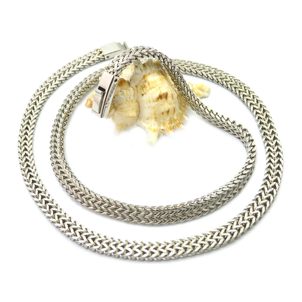 Stainless Steel Jewelry Hip Hop necklace Jewelry Heavy Miami Cuban Link Chain Necklace for men
Stainless Steel Jewelry Hip Hop necklace Jewelry Heavy Miami Cuban Link Chain Necklace for men