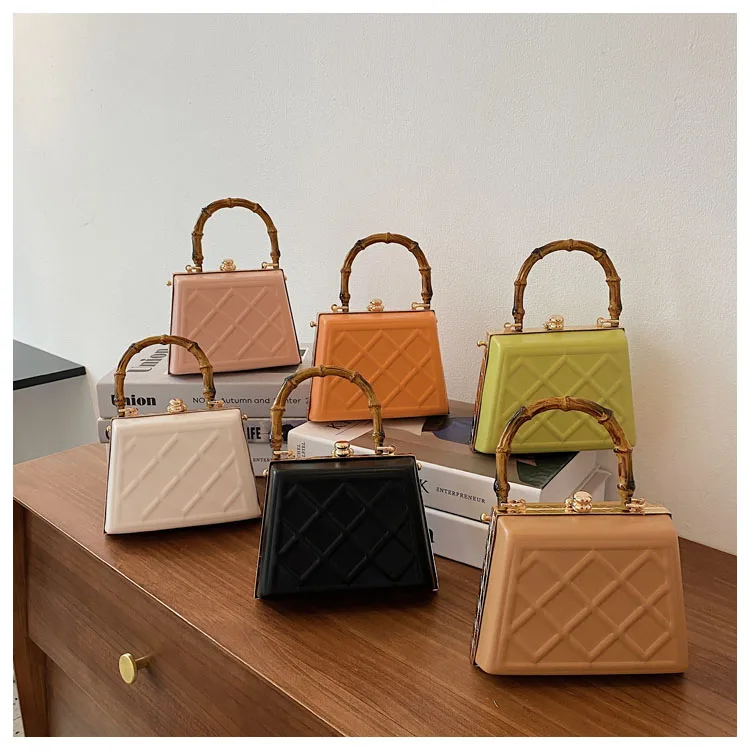 Wholesale Factory 2021 Bamboo Handle Fall Luxury Box Handbags Women Vintage Designer Bag, 6 colors
Wholesale Factory 2021 Bamboo Handle Fall Luxury Box Handbags Women Vintage Designer Bag, 6 colors