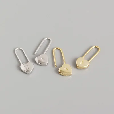 Ins Hot Sale S925 Heart Clip On Hoop Earrings Long Lock Love Heart Clip Earrings For Women
Ins Hot Sale S925 Heart Clip On Hoop Earrings Long Lock Love Heart Clip Earrings For Women