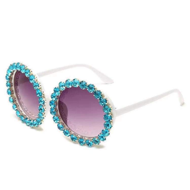 DUODUOCOLOR Hot style band drill exaggerate round frame individuality trend fashion glasses for women 2021 sunglasses D10063, Red, blue, black, grey, pink, white frame purple, white,ab color...
DUODUOCOLOR Hot style band drill exaggerate round frame individuality trend fashion glasses for women 2021 sunglasses D10063, Red, blue, black, grey, pink, white frame purple, white,ab color...