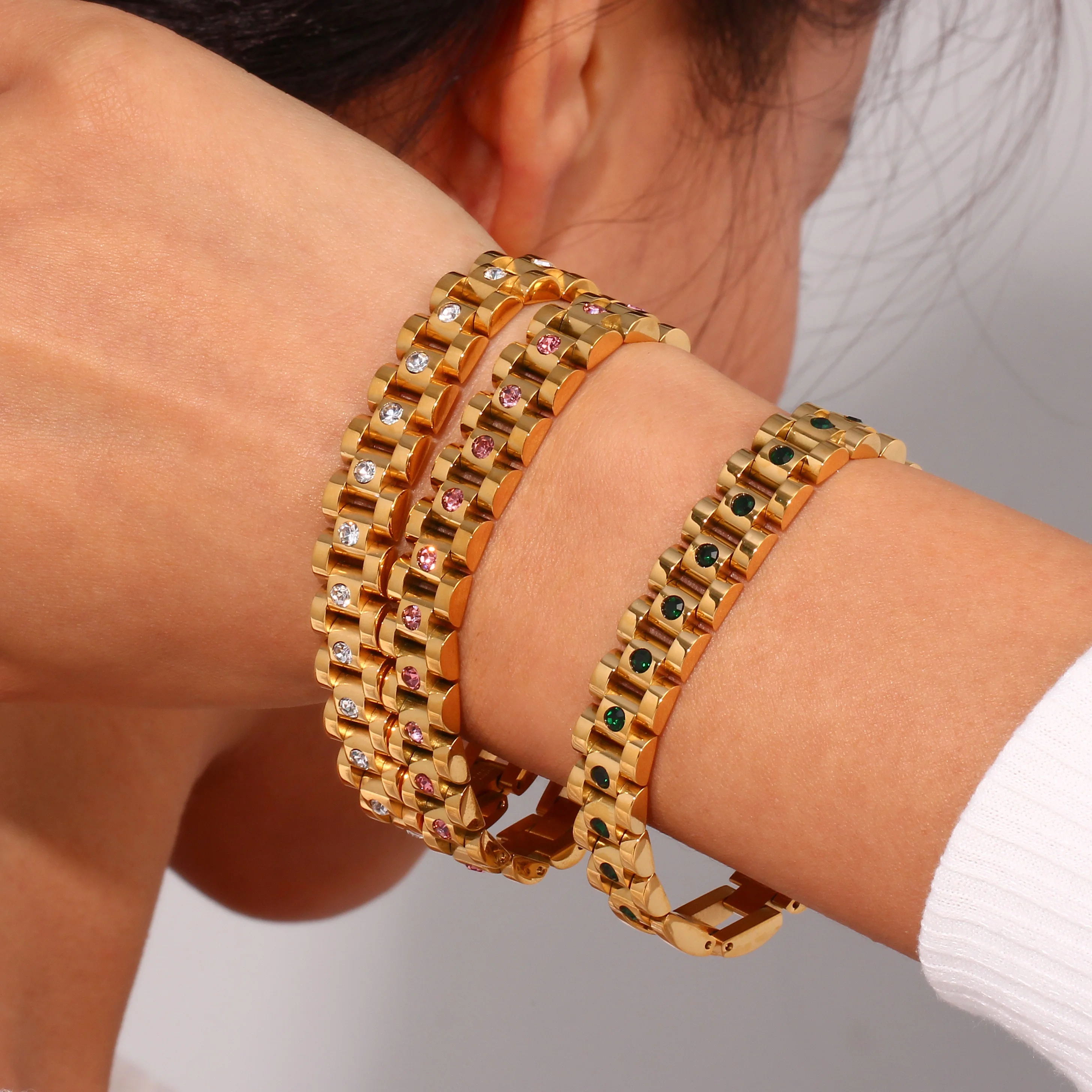 Hip Hop Punk 18K Gold Plated Jewelry Zircon Cuban Link Chain Bracelet&Bangle Stainless Steel Chunky Bracelet
Hip Hop Punk 18K Gold Plated Jewelry Zircon Cuban Link Chain Bracelet&Bangle Stainless Steel Chunky Bracelet