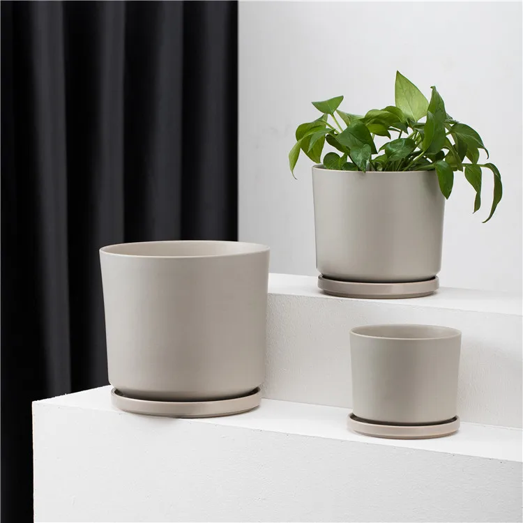 Wholesale cheap home decor cylindrical shape matte glaze ceramic pots for garden planter
Wholesale cheap home decor cylindrical shape matte glaze ceramic pots for garden planter