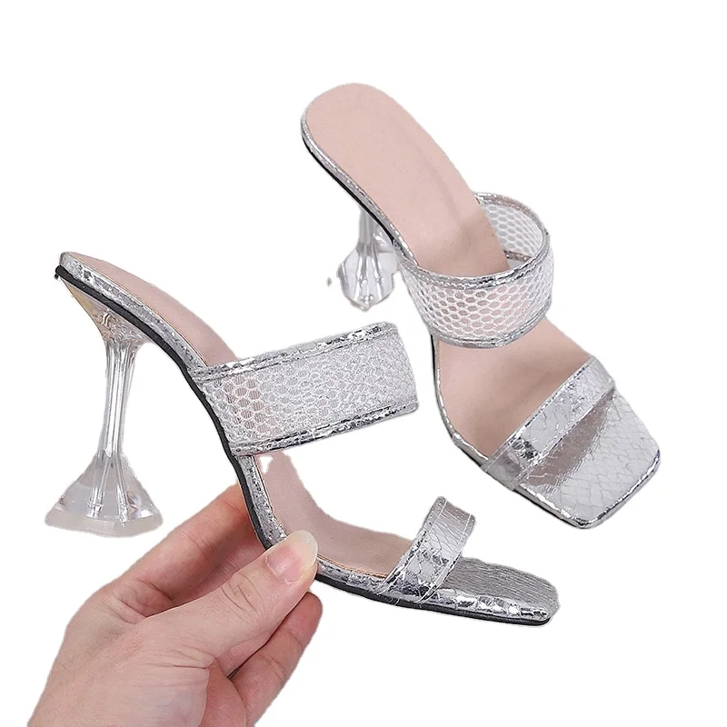 Free gift boba keychain Women Bulk Fashion Sexy Sequin Shoes High Heels 2022, Customized color
Free gift boba keychain Women Bulk Fashion Sexy Sequin Shoes High Heels 2022, Customized color