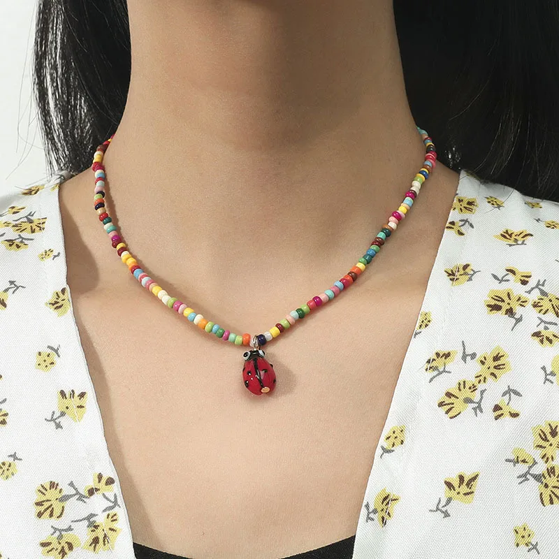 OUYE Bohemian ladybug handmade rice bead necklace female ins creative personality woven insect pendant jewelry, Color
OUYE Bohemian ladybug handmade rice bead necklace female ins creative personality woven insect pendant jewelry, Color
