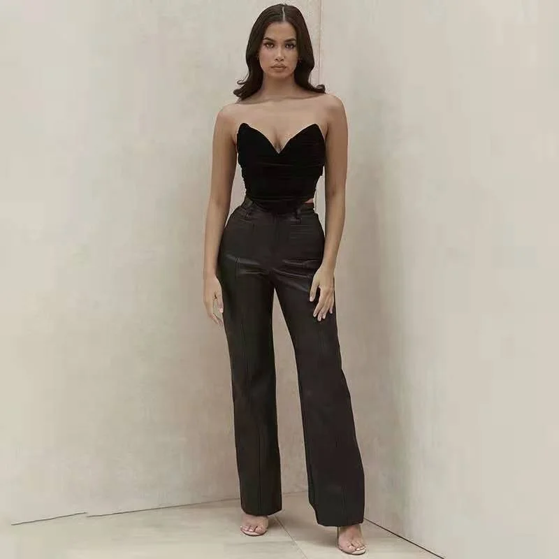 New Amazon Hot Sale High Waist PU Leather Trousers Women Button Straight Long Faux Leather Pants
New Amazon Hot Sale High Waist PU Leather Trousers Women Button Straight Long Faux Leather Pants
