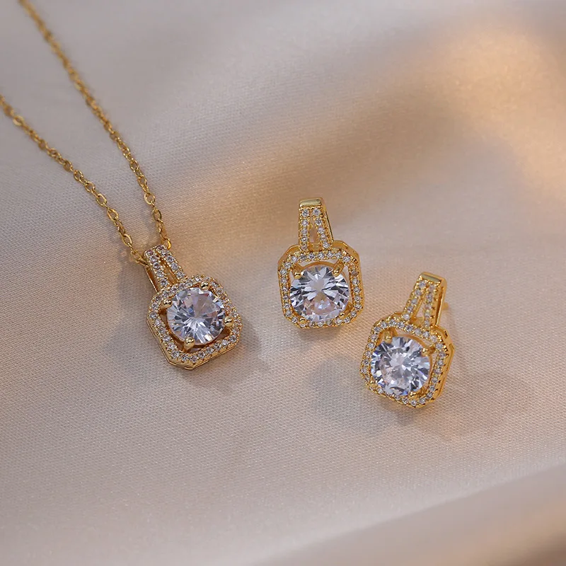 Luxury Crystal Zirconia Necklace Stud Earrings Cute Geometric Jewelry Set For Women Girls
Luxury Crystal Zirconia Necklace Stud Earrings Cute Geometric Jewelry Set For Women Girls
