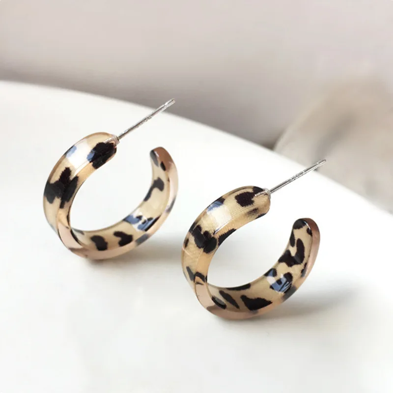 S925 Sterling Silver Needle Earrings Jewelry Leopard Print Open Hoop Earrings For Women
S925 Sterling Silver Needle Earrings Jewelry Leopard Print Open Hoop Earrings For Women