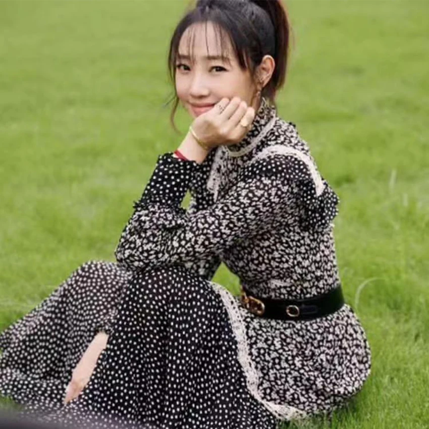 Custom Shoulder Fashionable Women One Piece Official Summer Designer Dress For Ladies
Custom Shoulder Fashionable Women One Piece Official Summer Designer Dress For Ladies