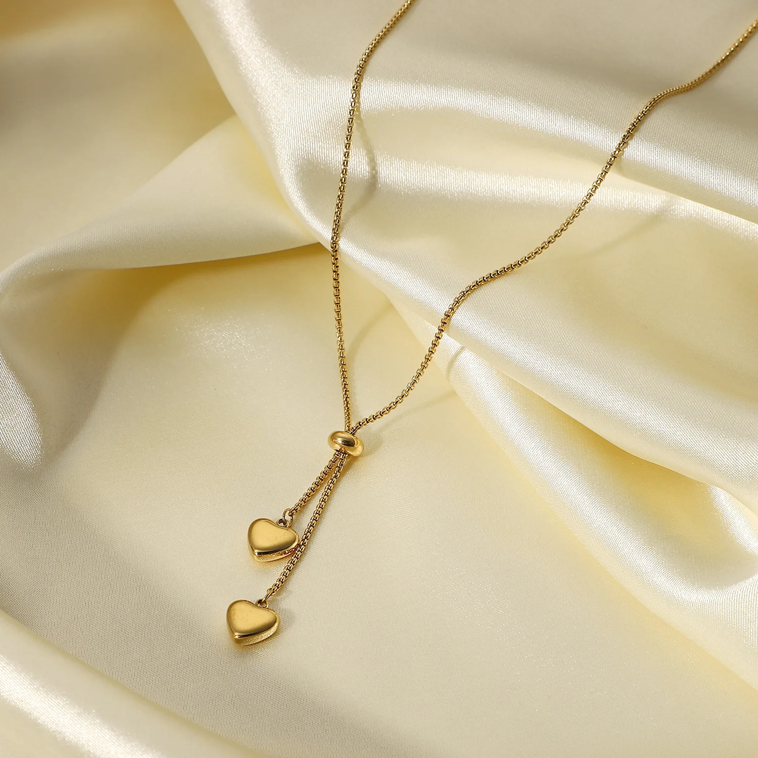 Titanium Steel Necklace 14K Gold Y Shape Rope Chain Two Heart Pendant Necklace Women Fashion Necklace
Titanium Steel Necklace 14K Gold Y Shape Rope Chain Two Heart Pendant Necklace Women Fashion Necklace