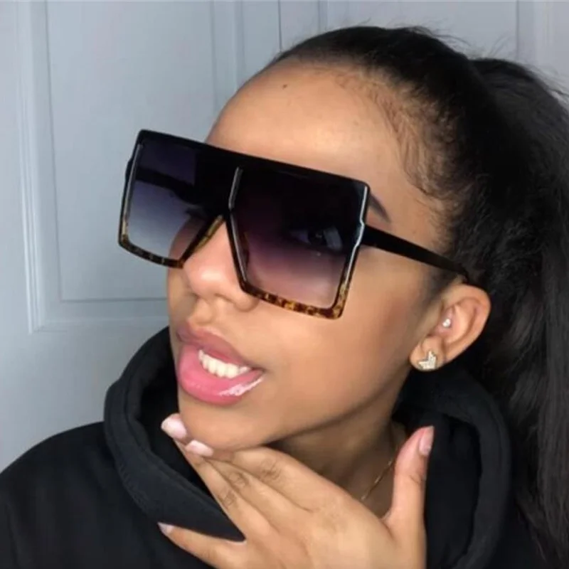 shades designer oversized fashion luxury women sun glasses sunglasses 2021 sunglasses women, 40 colors
shades designer oversized fashion luxury women sun glasses sunglasses 2021 sunglasses women, 40 colors