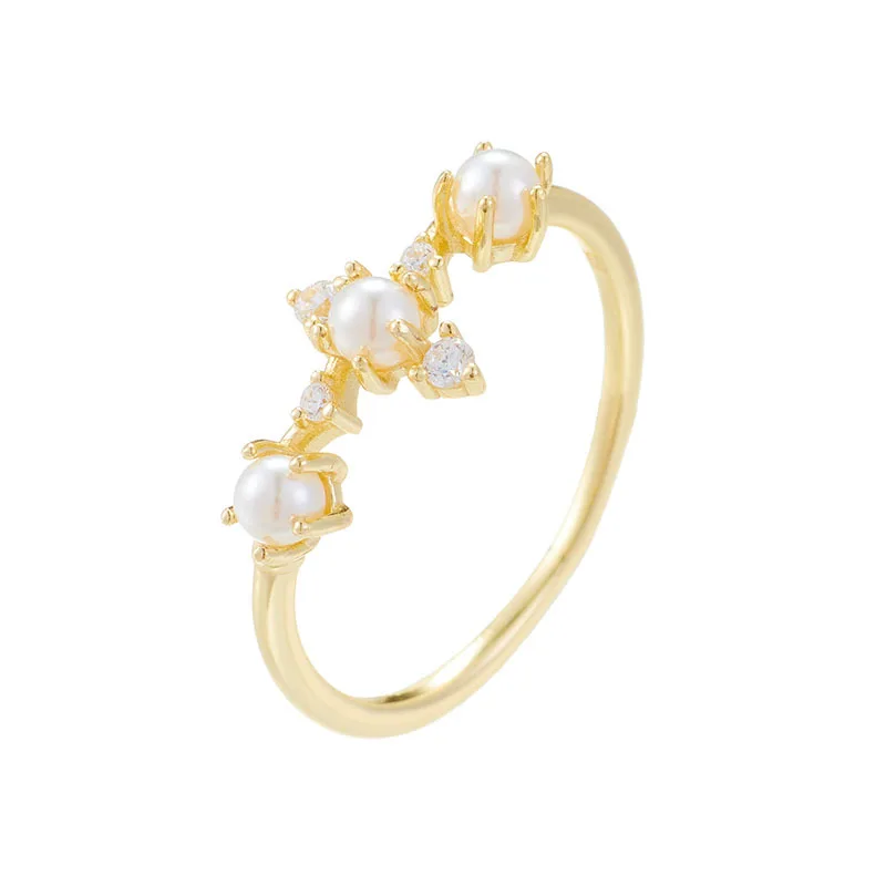 European and American 925 sterling silver pearls crown zircon gold plated rings for women summer beach
European and American 925 sterling silver pearls crown zircon gold plated rings for women summer beach
