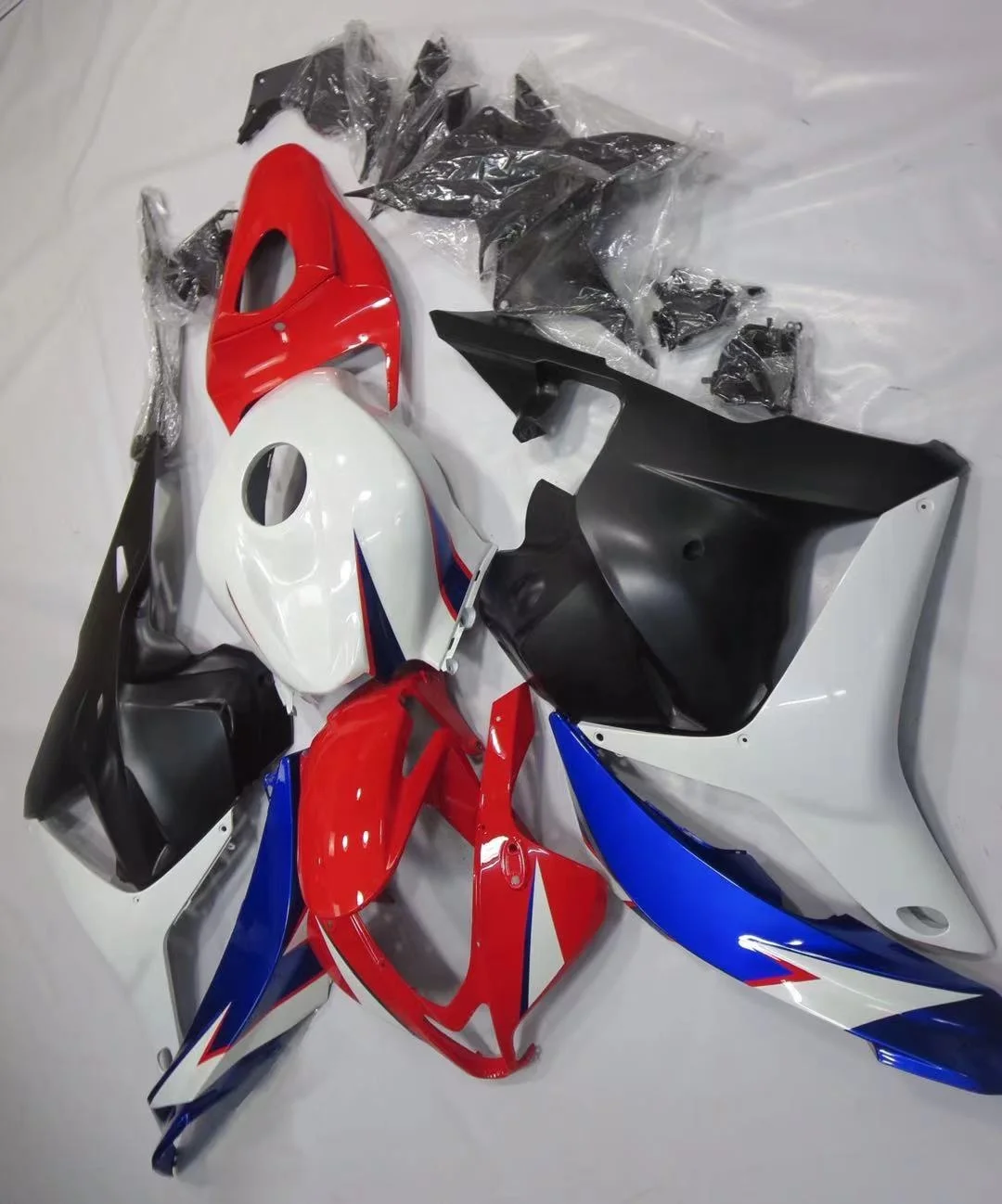 2021 WHSC ABS Plastic Fairings Kit For HONDA CBR600 2009-2012 Fairing Kit, Pictures shown
2021 WHSC ABS Plastic Fairings Kit For HONDA CBR600 2009-2012 Fairing Kit, Pictures shown