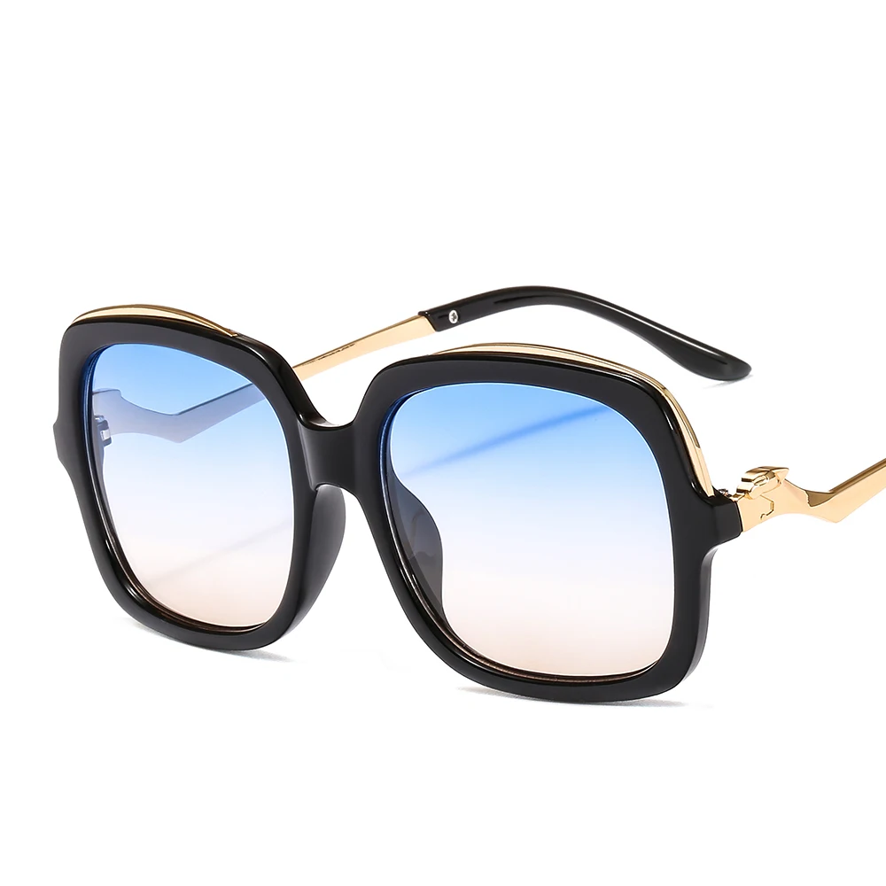 2021 Custom Logo Plastic Frame Temple Classic Summer Shades Sun Glasses Men Women Trendy Sunglasses, 7colors
2021 Custom Logo Plastic Frame Temple Classic Summer Shades Sun Glasses Men Women Trendy Sunglasses, 7colors