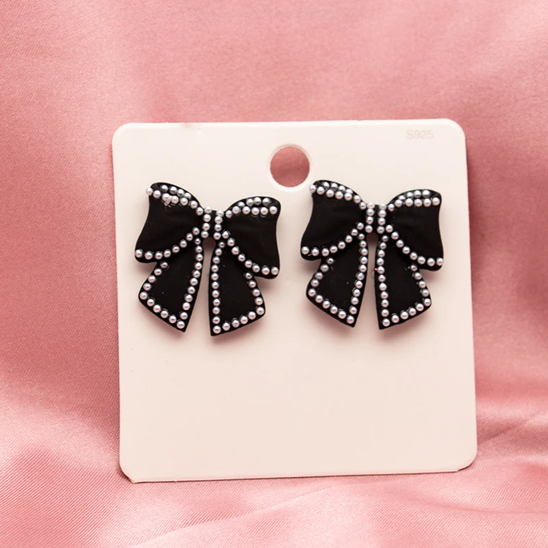 Popular Black Pearl Bow Earrings 2020 New Trendy Korean Temperament Simple Woman Small Stud Earrings, Picture
Popular Black Pearl Bow Earrings 2020 New Trendy Korean Temperament Simple Woman Small Stud Earrings, Picture