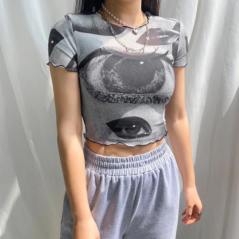 Fashion Cropped Crew Neck Asymmetrical Face Printing Graphic Custom Logo Designer T Shirts For Women 2021, Customized
Fashion Cropped Crew Neck Asymmetrical Face Printing Graphic Custom Logo Designer T Shirts For Women 2021, Customized