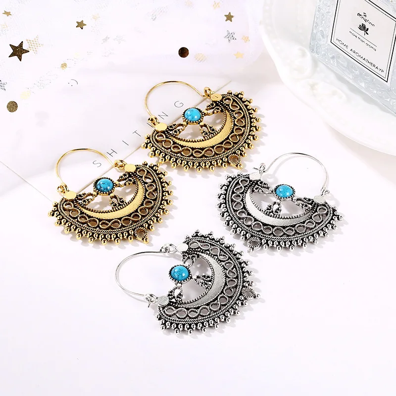 2020 summer Arrival Gold Women Fashion Bohemian Simple Pendant Earrings Girls Fashion Jewelry
2020 summer Arrival Gold Women Fashion Bohemian Simple Pendant Earrings Girls Fashion Jewelry