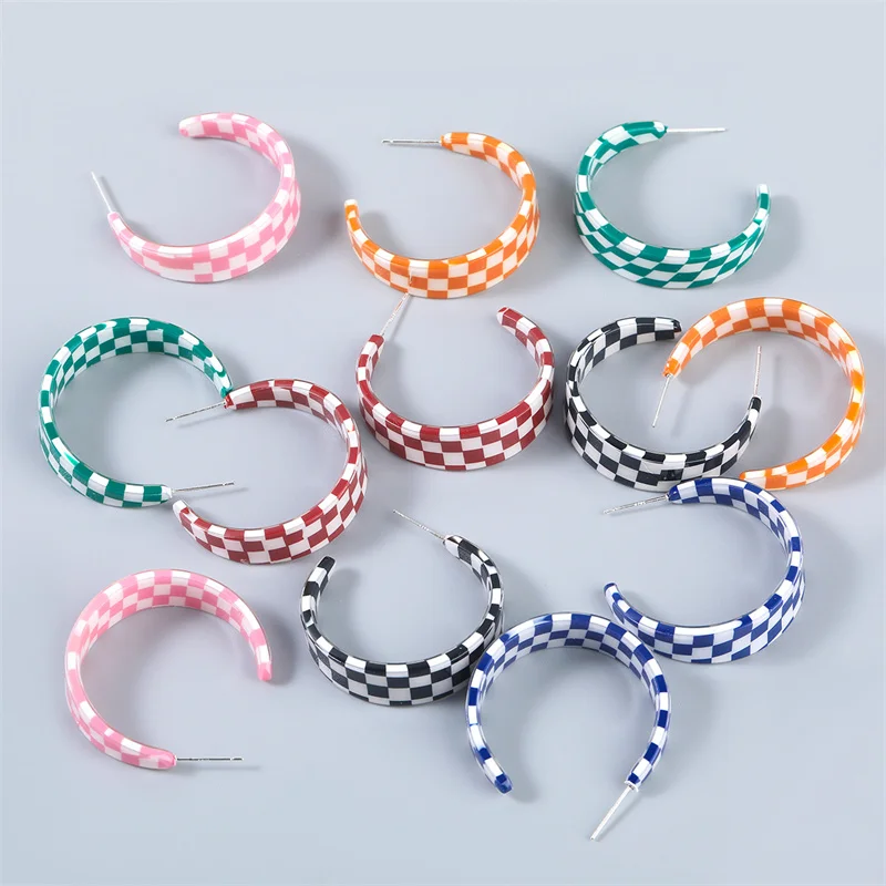 Candy color checkered pattern opening acrylic hoop earrings cute plastic ear stud girl's gift resin earring
Candy color checkered pattern opening acrylic hoop earrings cute plastic ear stud girl's gift resin earring