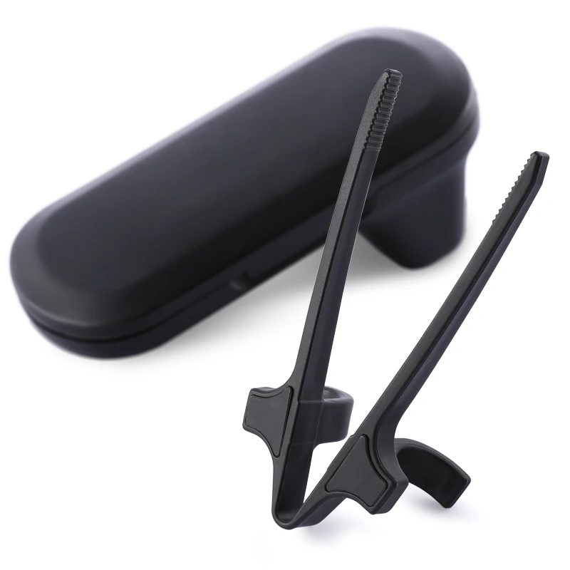 Play game finger chopsticks lazy assistant chopstick holder snacks not dirty geek chopsticks new product finger ring lazy Tool, White and black
Play game finger chopsticks lazy assistant chopstick holder snacks not dirty geek chopsticks new product finger ring lazy Tool, White and black