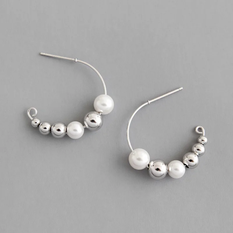 Classical Freshwater Pearl Beads S925 Hoop Earrings Geometry 925 Sterling Silver Pearl Earrings For Women
Classical Freshwater Pearl Beads S925 Hoop Earrings Geometry 925 Sterling Silver Pearl Earrings For Women