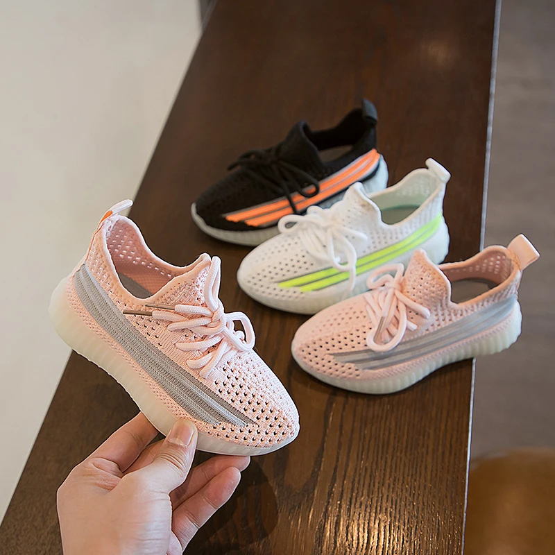 High Quality Jelly Sole Sneakers Breathable Light Summer Sports Children Shoes For Kids, Black pink white
High Quality Jelly Sole Sneakers Breathable Light Summer Sports Children Shoes For Kids, Black pink white