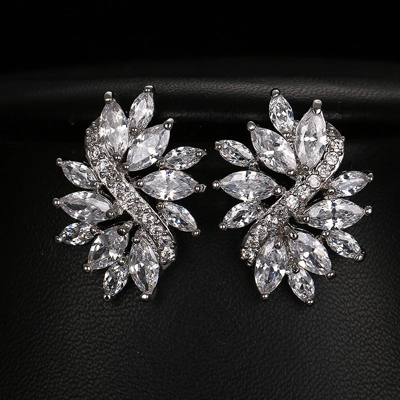 Emmaya Hot Sale Earrings Studs High Quality Marquise Cut Clear Color Cubic Zirconia Stone Flower Stud Earrings for Women
Emmaya Hot Sale Earrings Studs High Quality Marquise Cut Clear Color Cubic Zirconia Stone Flower Stud Earrings for Women