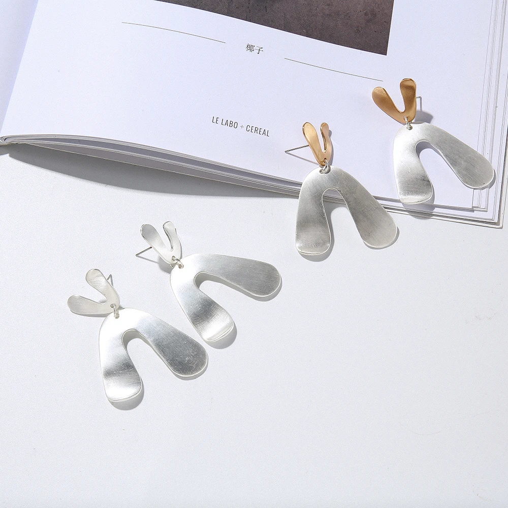 TongLing new arrival handmade jewelry women's irregular unique earrings jewelry women mix colors dangle earring
TongLing new arrival handmade jewelry women's irregular unique earrings jewelry women mix colors dangle earring