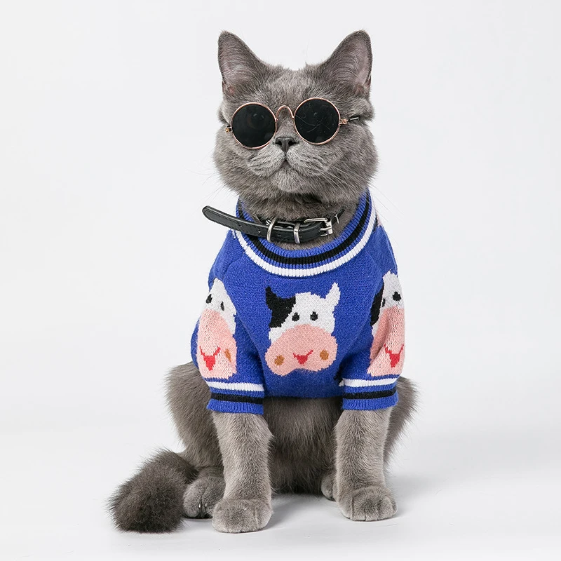 New Arrival Fashion Comfortable Blue Knitted Pet Clothes Cow Hoodie for Dogs Cat Winter Sweater
New Arrival Fashion Comfortable Blue Knitted Pet Clothes Cow Hoodie for Dogs Cat Winter Sweater