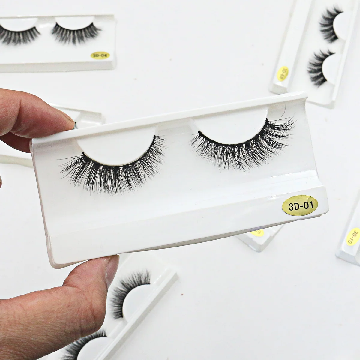 Hot lash Luxury 3D Mink Eyelashes new york fair and lovely Custom Eyelash Packaging Box
Hot lash Luxury 3D Mink Eyelashes new york fair and lovely Custom Eyelash Packaging Box