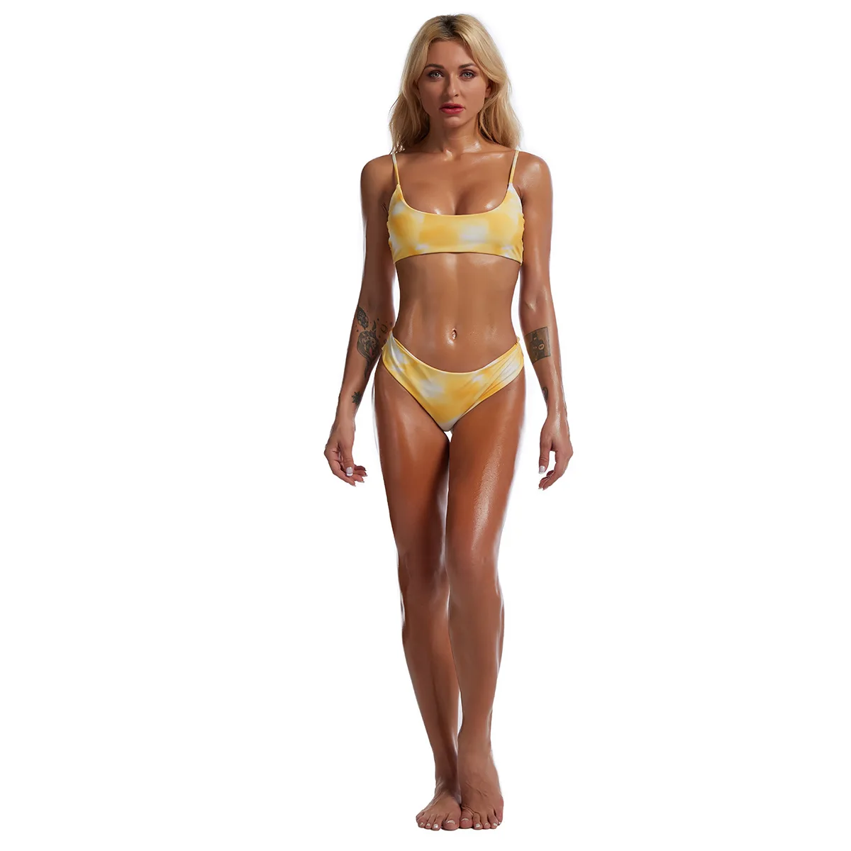 2021 Women's Swimwear Three-Piece Skirt Style Mesh Bikini set for ladies new Split High Waist Tie-Dye Printed bikinis, 1 color as picyure
2021 Women's Swimwear Three-Piece Skirt Style Mesh Bikini set for ladies new Split High Waist Tie-Dye Printed bikinis, 1 color as picyure