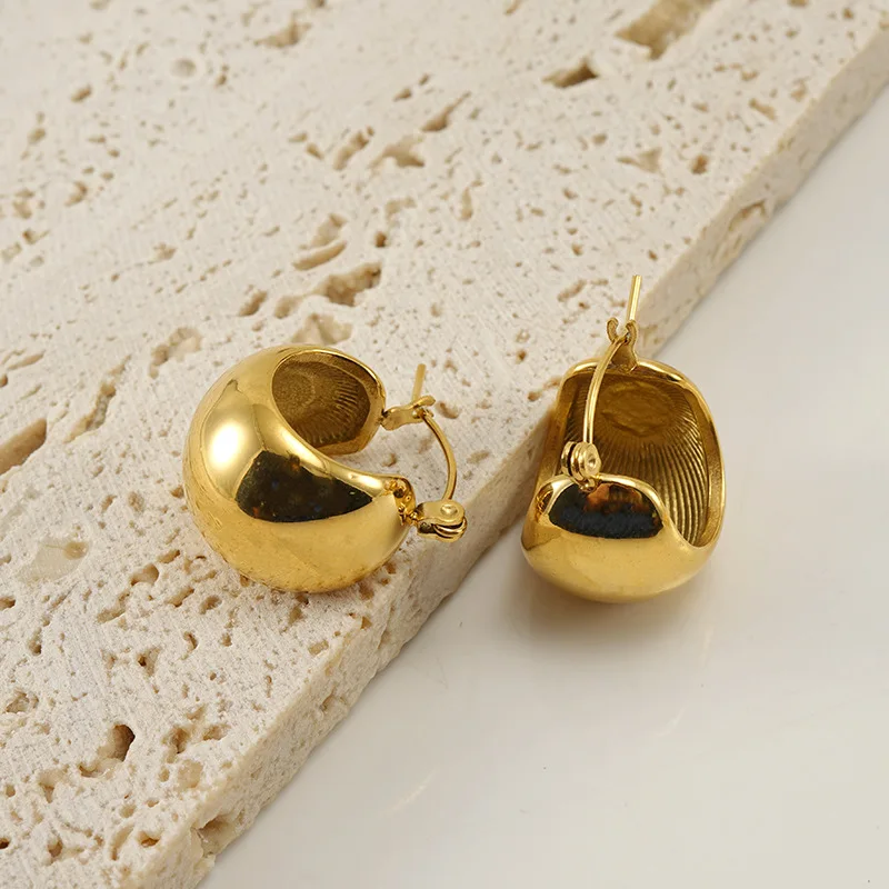Minimal Elegant Accessories Stainless Steel 18K Gold Half Moon Sphere Dome Hoop Earrings
Minimal Elegant Accessories Stainless Steel 18K Gold Half Moon Sphere Dome Hoop Earrings