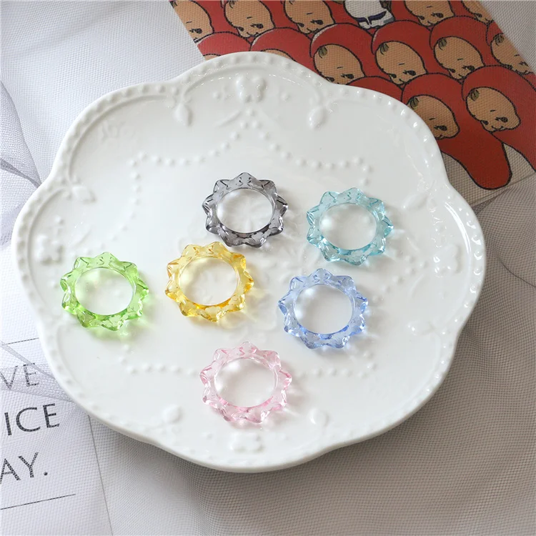 BXY 2021 trendy fashion korean women jewelry blue transparent finger plastic making big neon candy flower resin ring
BXY 2021 trendy fashion korean women jewelry blue transparent finger plastic making big neon candy flower resin ring