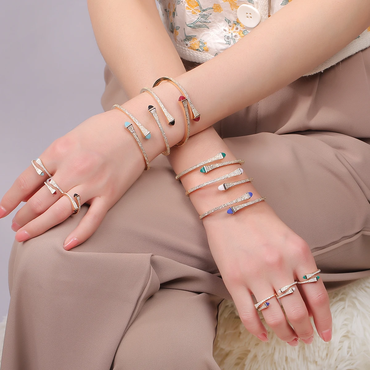 2021 fashion new dubai jewelry sets jewellery wedding bridal accessories colorful turquoise beaded bracelets rings
2021 fashion new dubai jewelry sets jewellery wedding bridal accessories colorful turquoise beaded bracelets rings