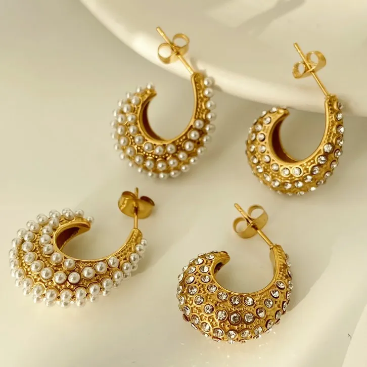 

Fashion pop earrings 18k stainless steel inset pearl Zircon C-shaped earrings design sense trend earrings wholesale