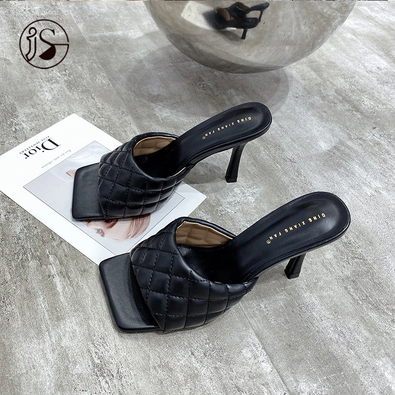 Woven belt design high-heel sandals 2021 fashion simple solid color sandals high-heeled square head women's slippers
Woven belt design high-heel sandals 2021 fashion simple solid color sandals high-heeled square head women's slippers